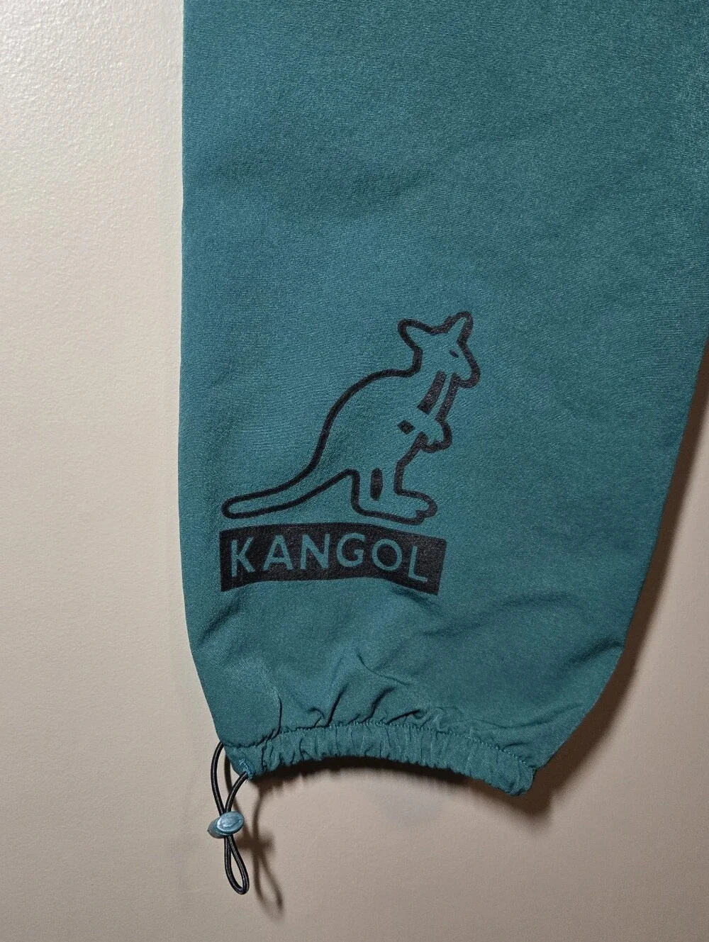 Kangol green track